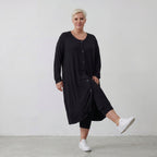 Elegante Jersey Jacke in Schwarz mit schmeichelhafter Silhouette und praktischen Taschen