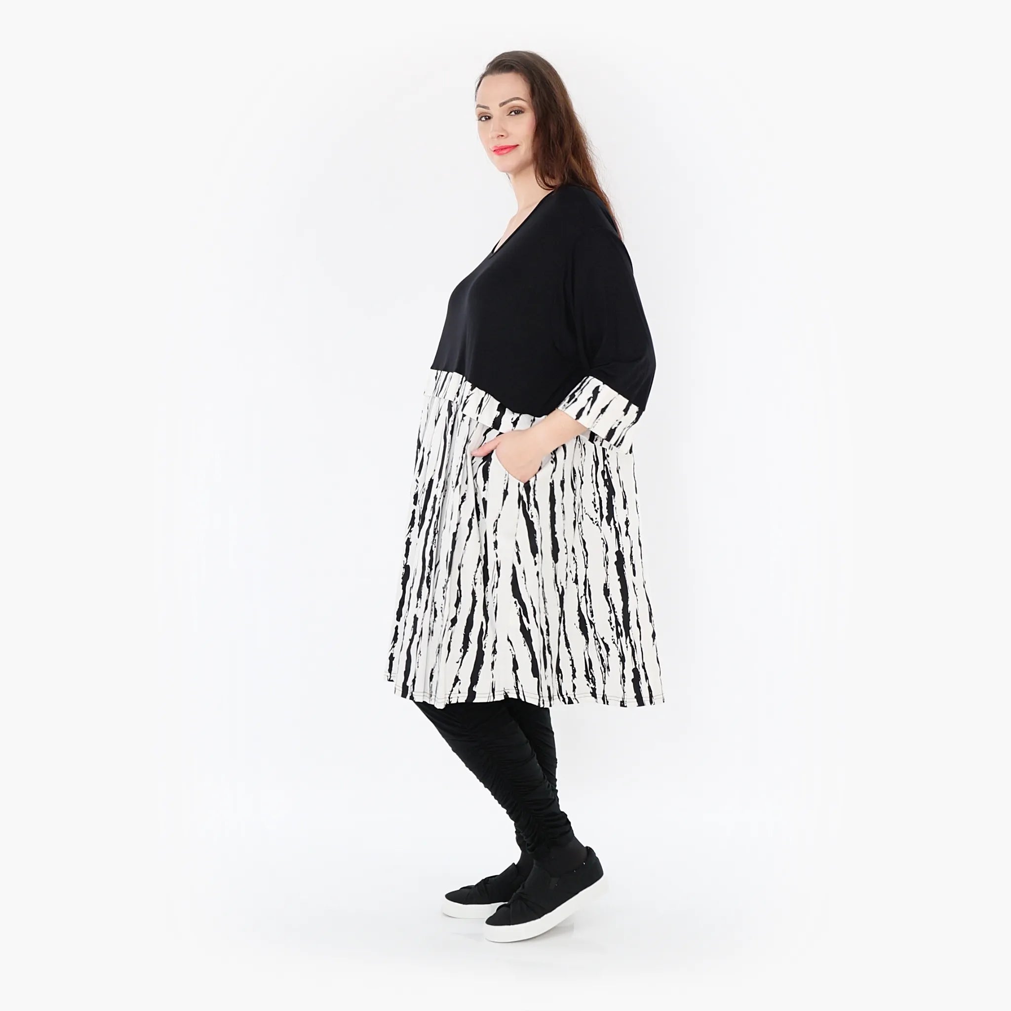  A-Form Shirt von AKH Fashion aus Viskose, 1418.06900, Weiß/Schwarz, Schick, Modern, Bequem