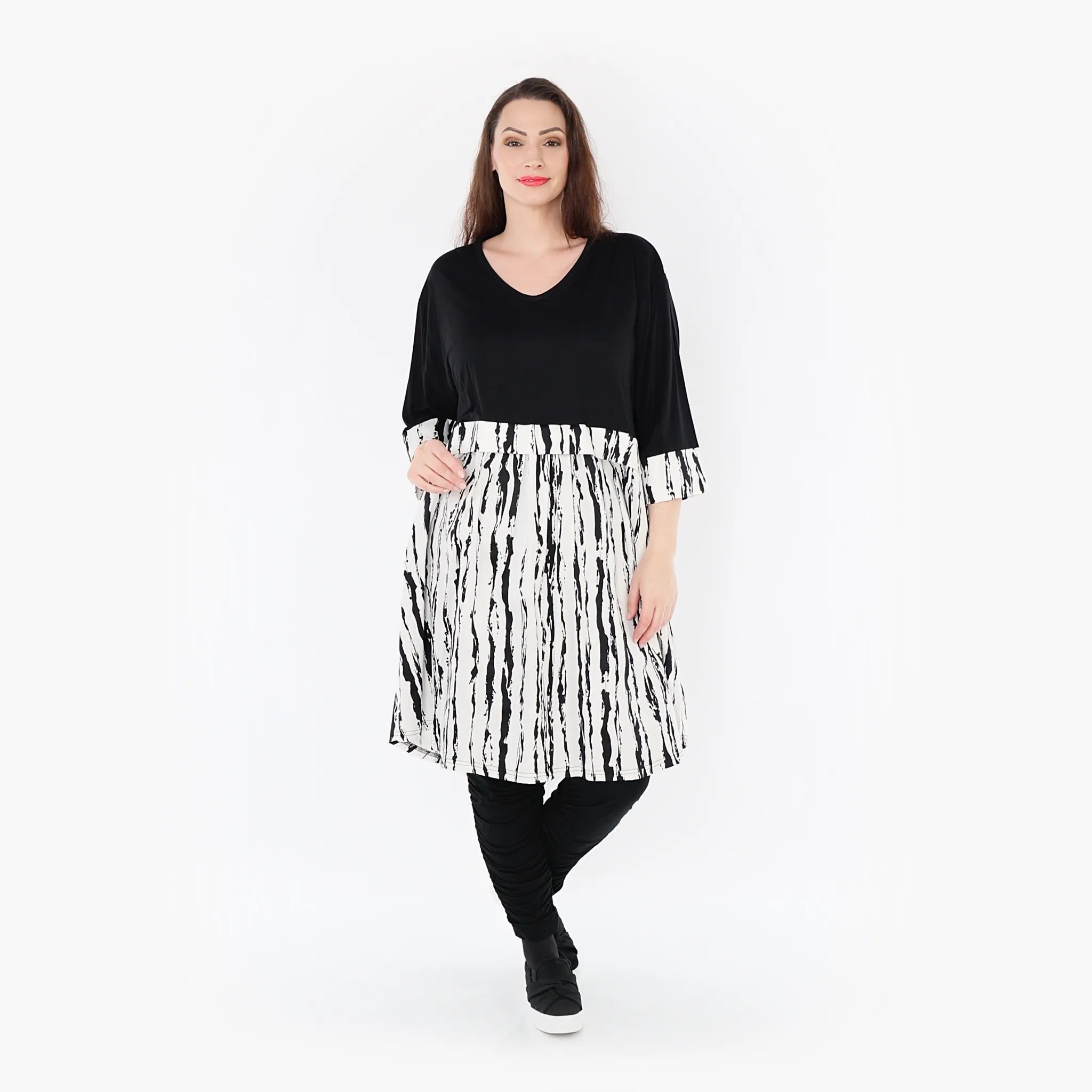  A-Form Shirt von AKH Fashion aus Viskose, 1418.06900, Weiß/Schwarz, Schick, Modern, Bequem