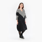  Ballonkleid von AKH Fashion aus Viskose, 1419.06901, Ecru/Schwarz, Schick, Modern, Bequem