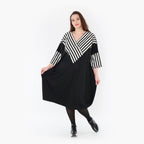  Ballonkleid von AKH Fashion aus Viskose, 1419.06901, Ecru/Schwarz, Schick, Modern, Bequem