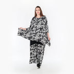  A-Form Bigshirt von AKH Fashion aus Materialmix, 1433.01019, Schwarz/Weiß, Schick, Modern