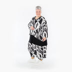  AKH Fashion Bigshirt in kastiger Form, aus Viskose, 1460.03018, Schwarz/Weiß, Zebra, Schick