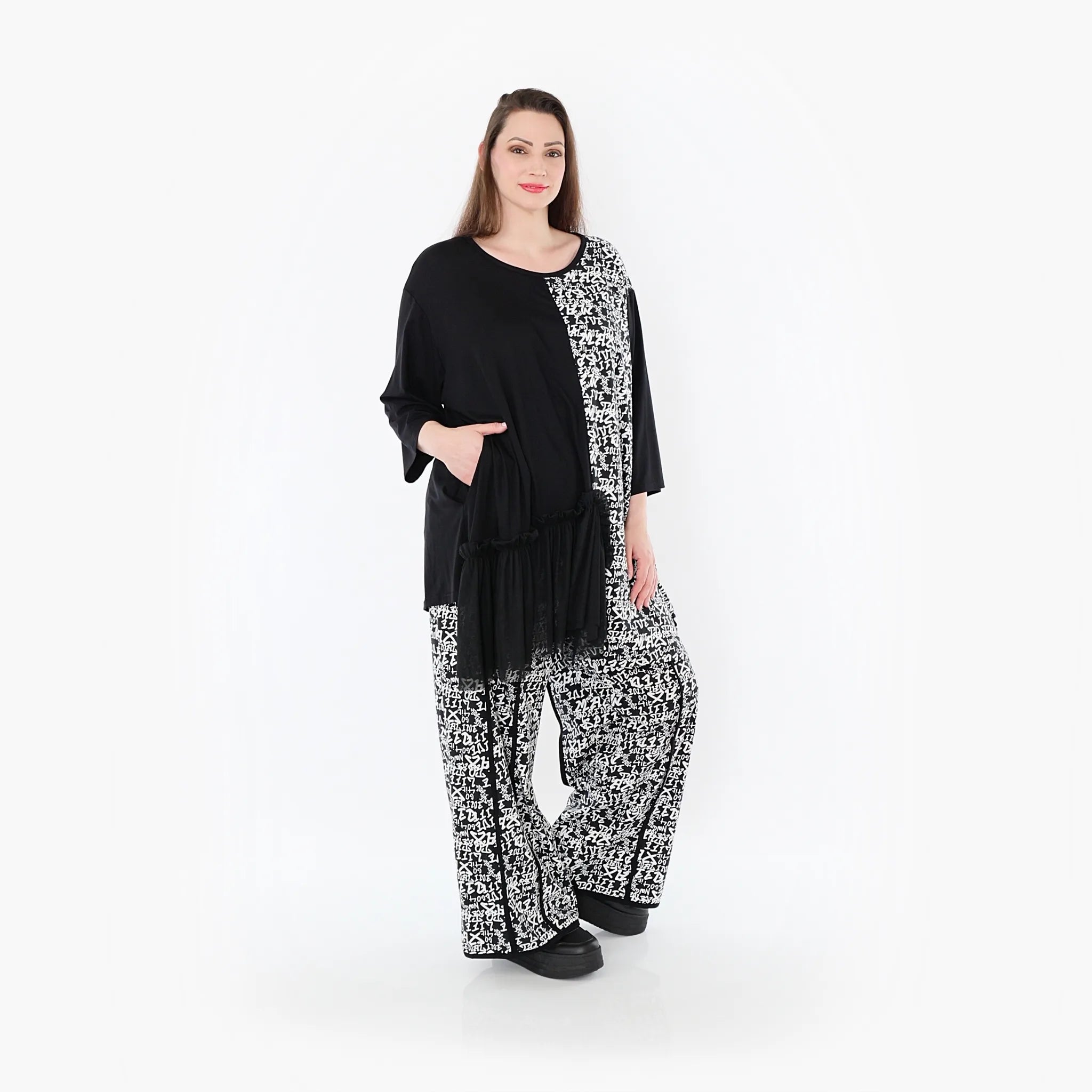  A-Form Bigshirt von AKH Fashion aus Viskose, 1475.07075, Schwarz/Weiß, Buchstaben, Schick