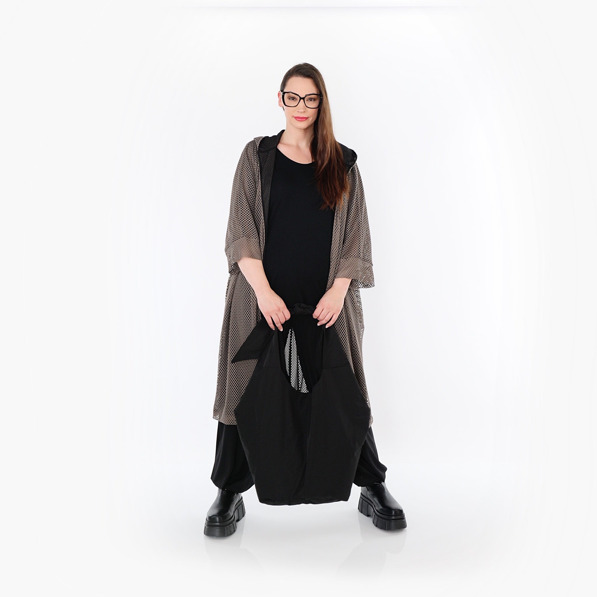  AKH Fashion Cardigan in gerader Form, aus Baumwolle, 1500.07068, Taupe, Ausgefallen
