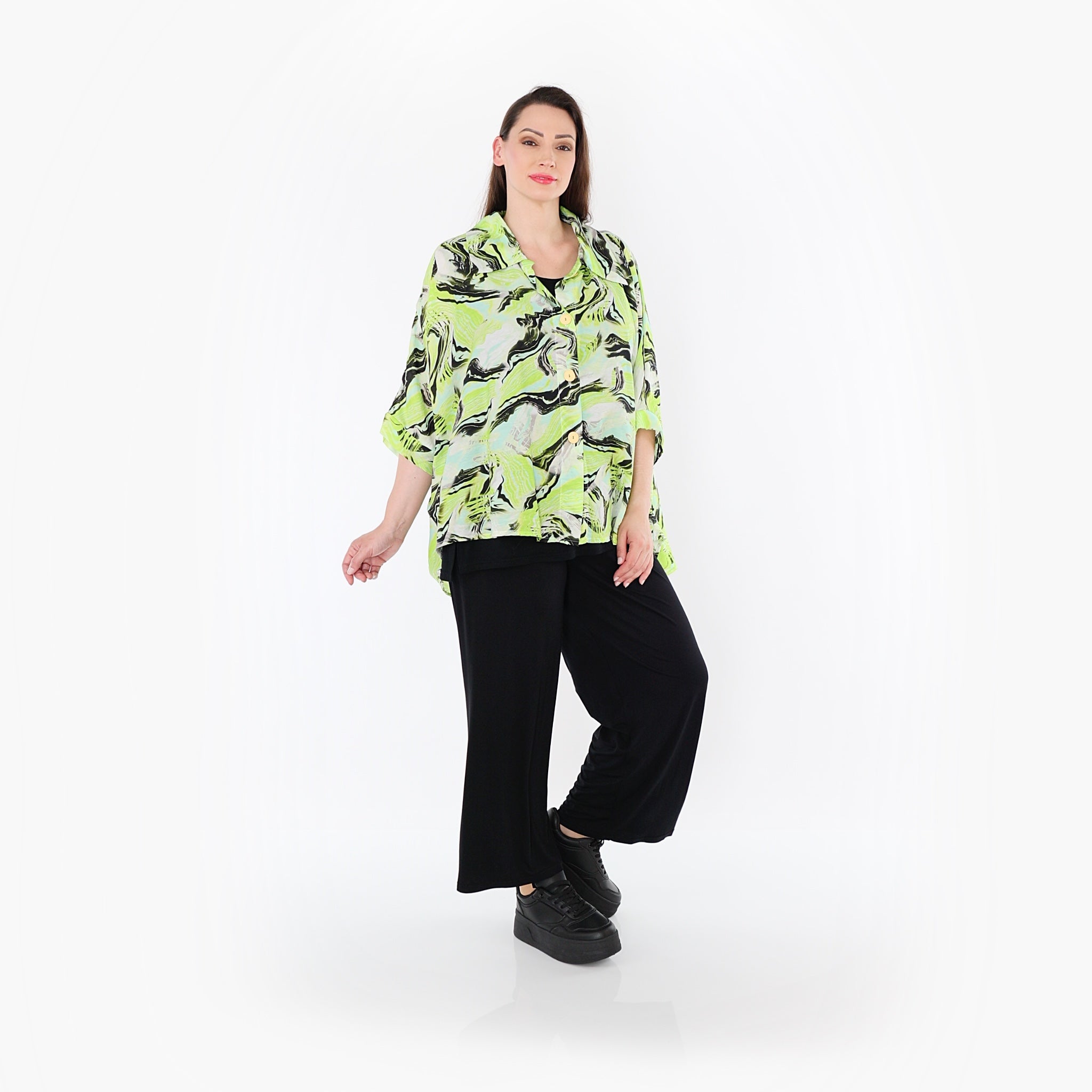  AKH Fashion Bluse in gerundeter Form, aus Rayon, 1510.07092, Grün/Türkis/Schwarz, Wellen