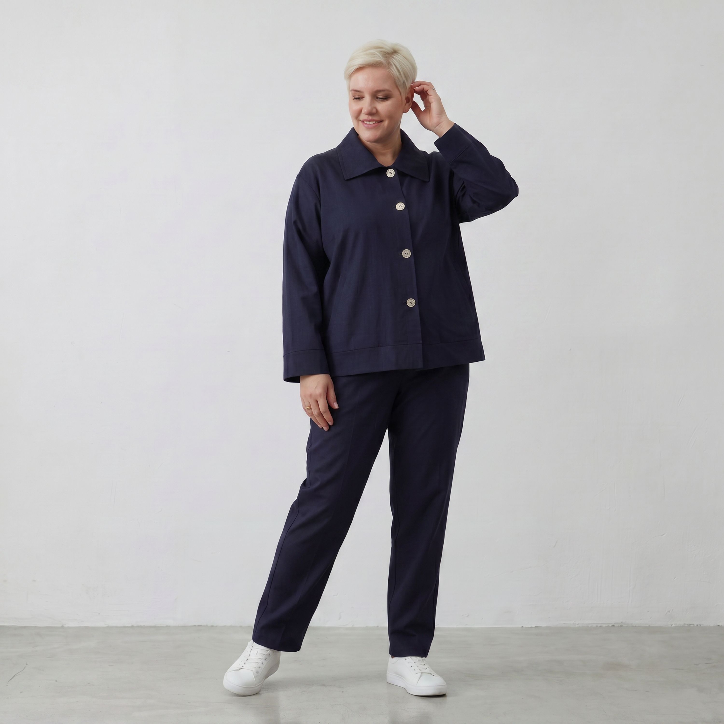 Zeitloser Marine Blazer im entspannten Oversize Lagenlook mit Hemdkragen elastisch weich
