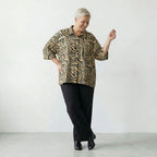 Stilvoll ausgefallene Oversize Jacke im legeren Lagenlook aus feiner Popeline, Beige/Schwarz/Fuchsia