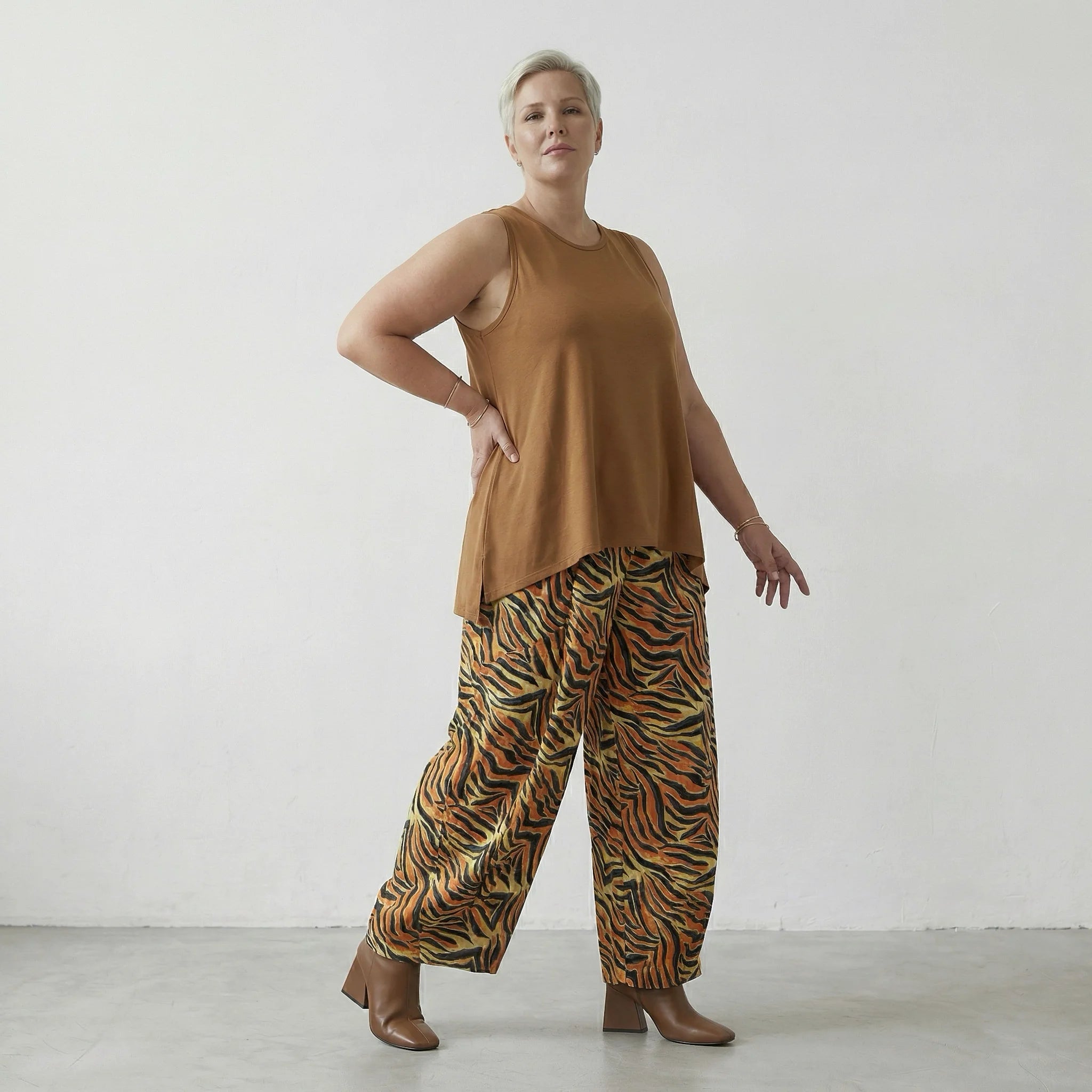 Luftige Ballonhose im ausgefallenen Zebra-Lagenlook aus feiner Baumwolle und Viskose, Orange/Schwarz/Gelb