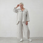 Fliessende Marlenehose in Hellblau Ecru aus Baumwolle Oversize Lagenlook zeitlos modern
