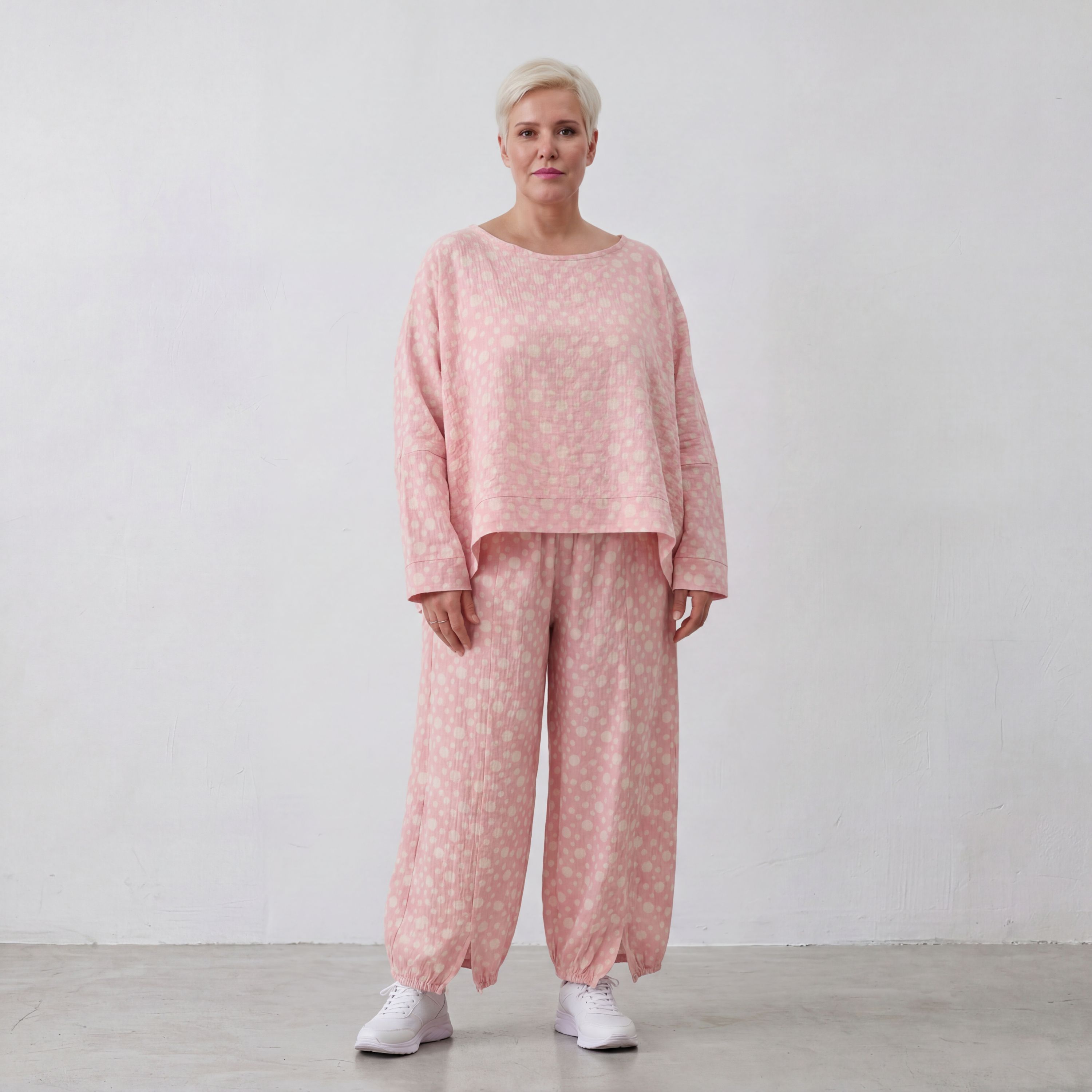 Zeitlose Oversize Ballonhose aus Baumwolle in Rosa Ecru luftig leger Lagenlook fliessend