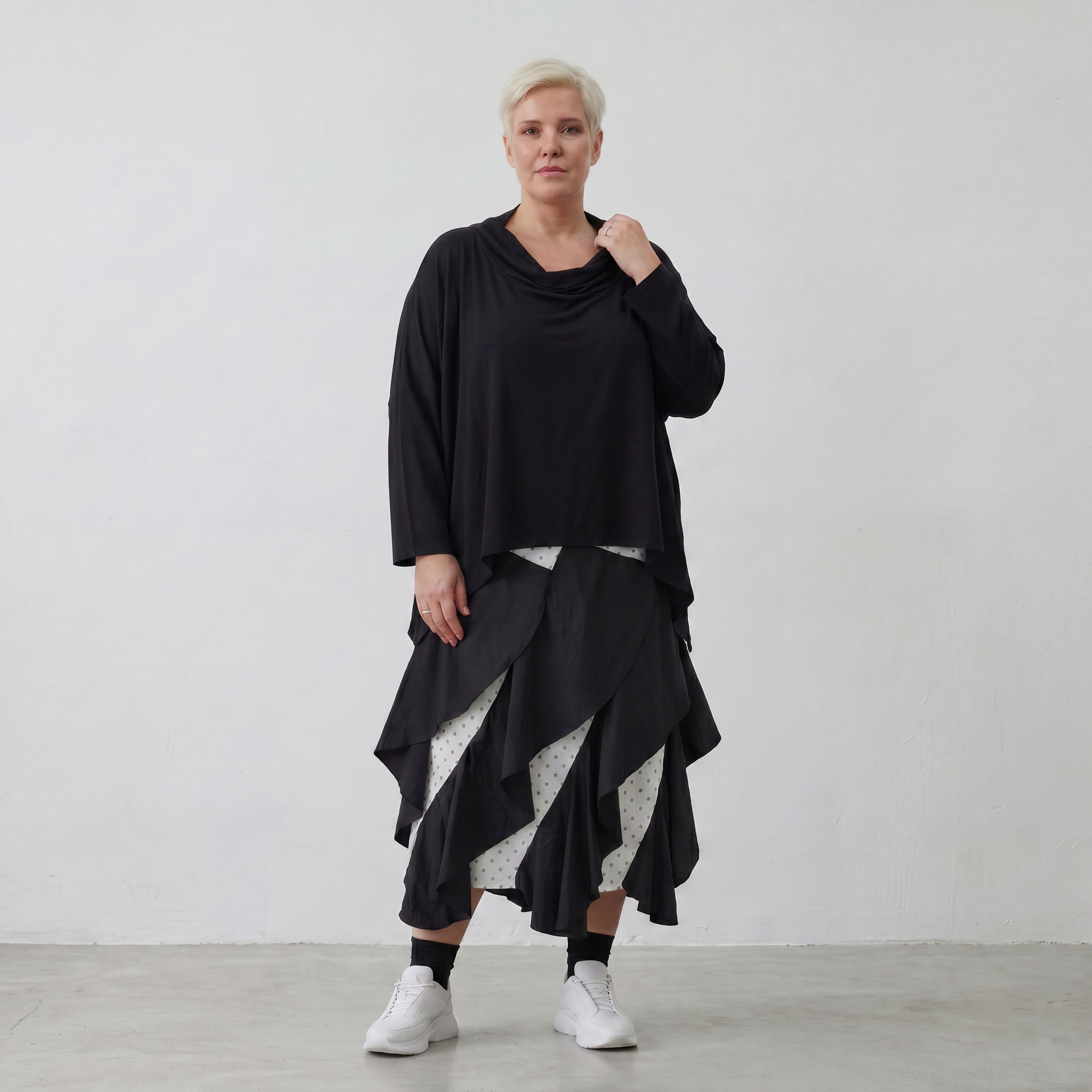 Zeitloser Weiß Schwarz Karorock im Lagenlook mit elastischem Bund modernen Oversize Stil