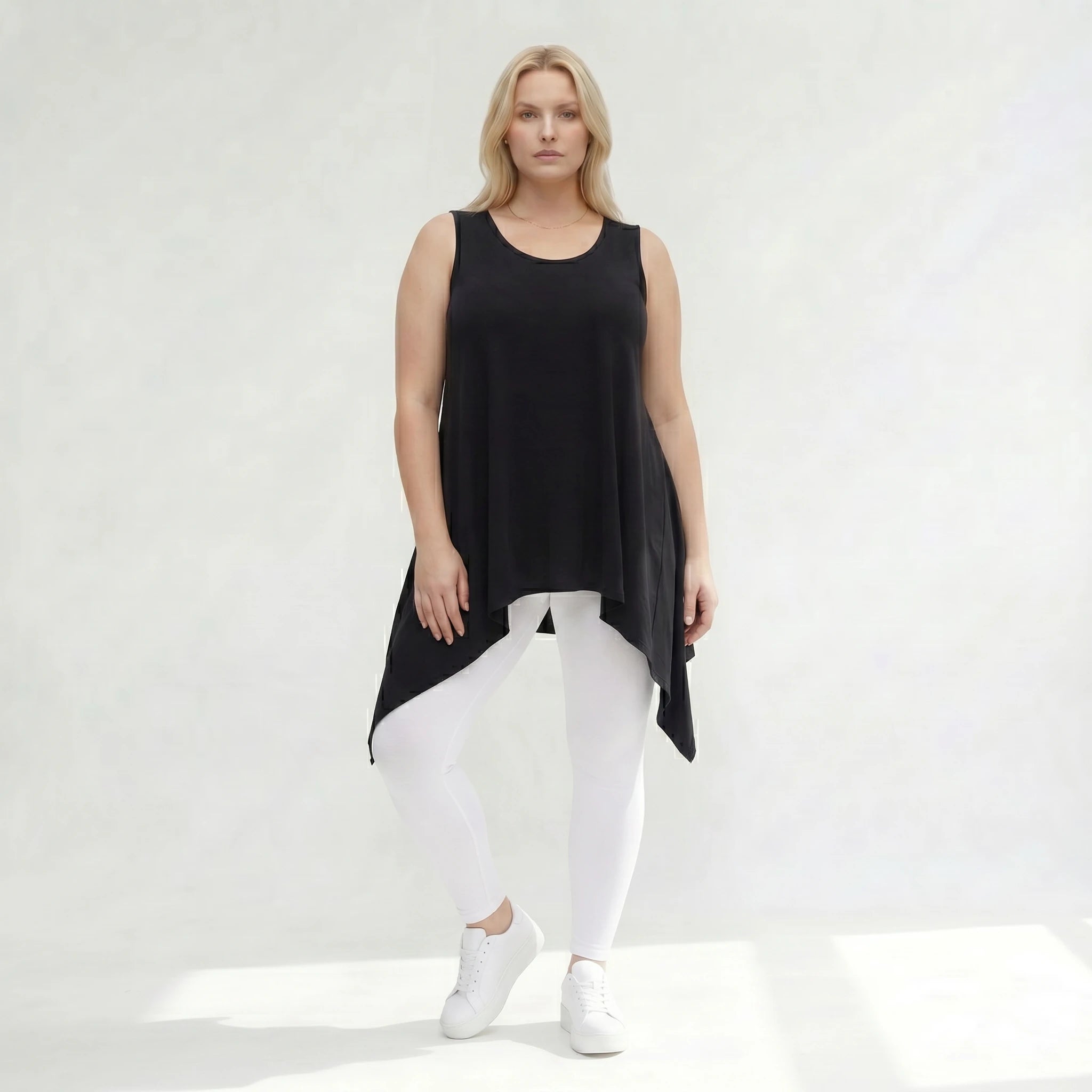 Zipfel Top von AKH Fashion aus Viskose, 1312.01975, Schwarz, Schick, Modern, Bequem
