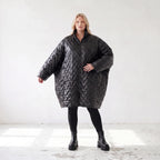 Schwarze Steppjacke mit grafischem Muster oversized wasserabweisend warm mit Taschen