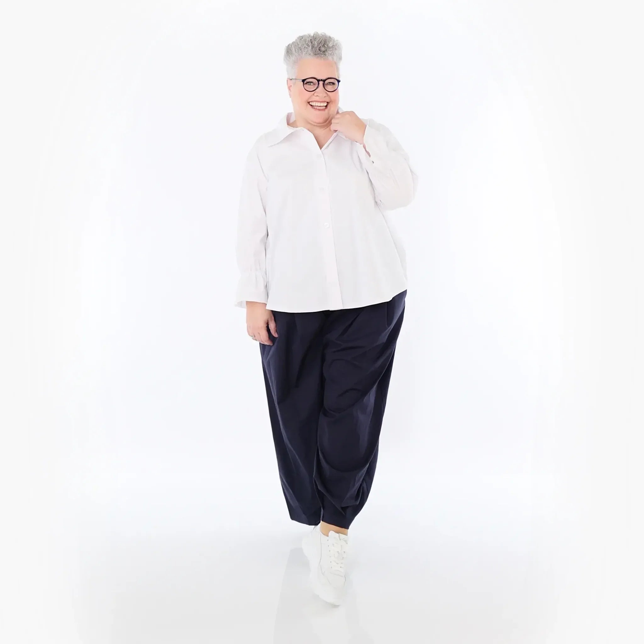 AKH Fashion Bluse in gerundeter Form, aus Baumwolle, 1482.07062, Weiß, Ausgefallen, Schick