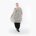  AKH Fashion Bigshirt in gerundeter Form, aus Viskose, 1494.02499, Ecru/Schwarz, Blumen