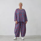 Bigshirt in blauroter Leinenoptik mit Blumenmuster Rundhals kastig vorne kurz hinten lang