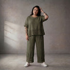 Khaki Leinen Shirt im Lagenlook Oversize mit Taschen entspannt zeitlos modern und luftig