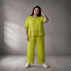 Limette Leinenhemd Oversize Lagenlook leger ausgefallen mit Taschen Detail fein zeitlos