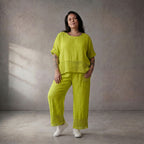 Luftige leichte Leinenhose in Limette im Lagenlook mit Strickdetails leger und zeitlos