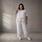 Leinen Oversize Shirt in Weiß locker zeitloser Lagenlook mit Taschen Detail fein modisch
