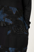  Pomme Rouge Kleid in gerader Form, aus Viskose, C6623, Schwarz-Blau, Blumen, Schick