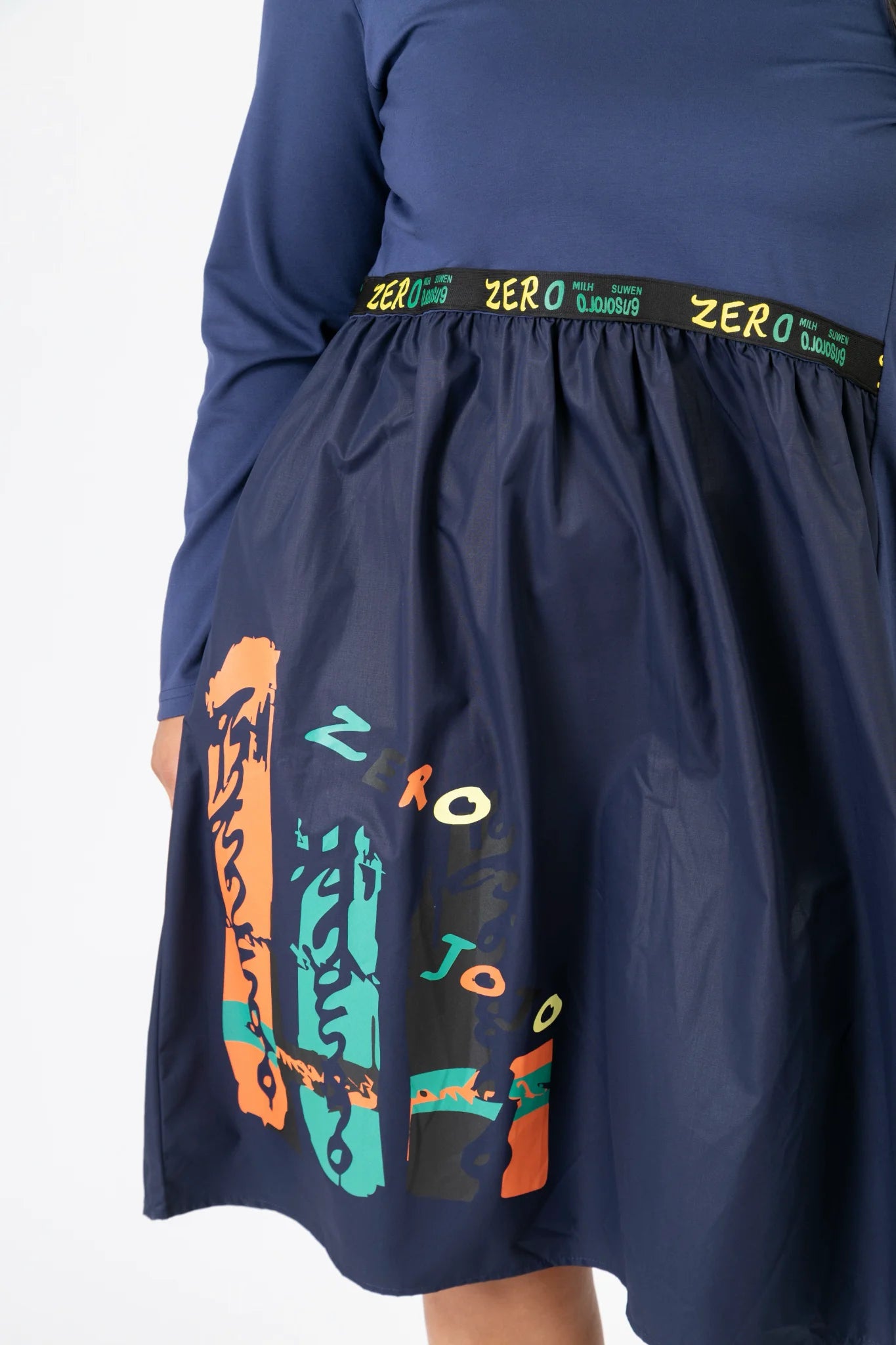  Kleid von Pomme Rouge aus Viskose, C6629, Blau-Multi, Muster, Schick, Modern, Bequem