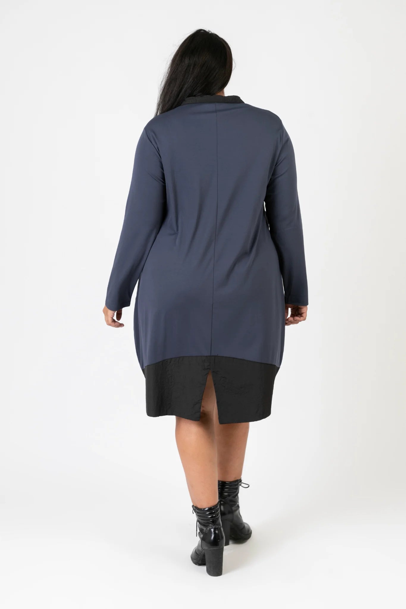  Ballonkleid von Pomme Rouge aus Viskose, C6651, DunkelBlau-Schwarz, Schick, Modern, Bequem