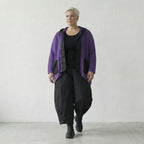 Ausgefallene Lagenlook Jacke aus feiner Baumwolle in gerader Oversize Form, luftig, leicht, Violett/Schwarz