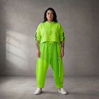Damen Hose Lagenlook Neongrün, femininer Schnitt, Oversize große Größen – Funky Diva