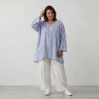 Luftiges Oversize Shirt in Jeansblau/Weiß im Lagenlook leger zeitlos ausgefallen soft