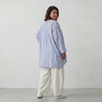 Luftiges Oversize Shirt in Jeansblau/Weiß im Lagenlook leger zeitlos ausgefallen soft