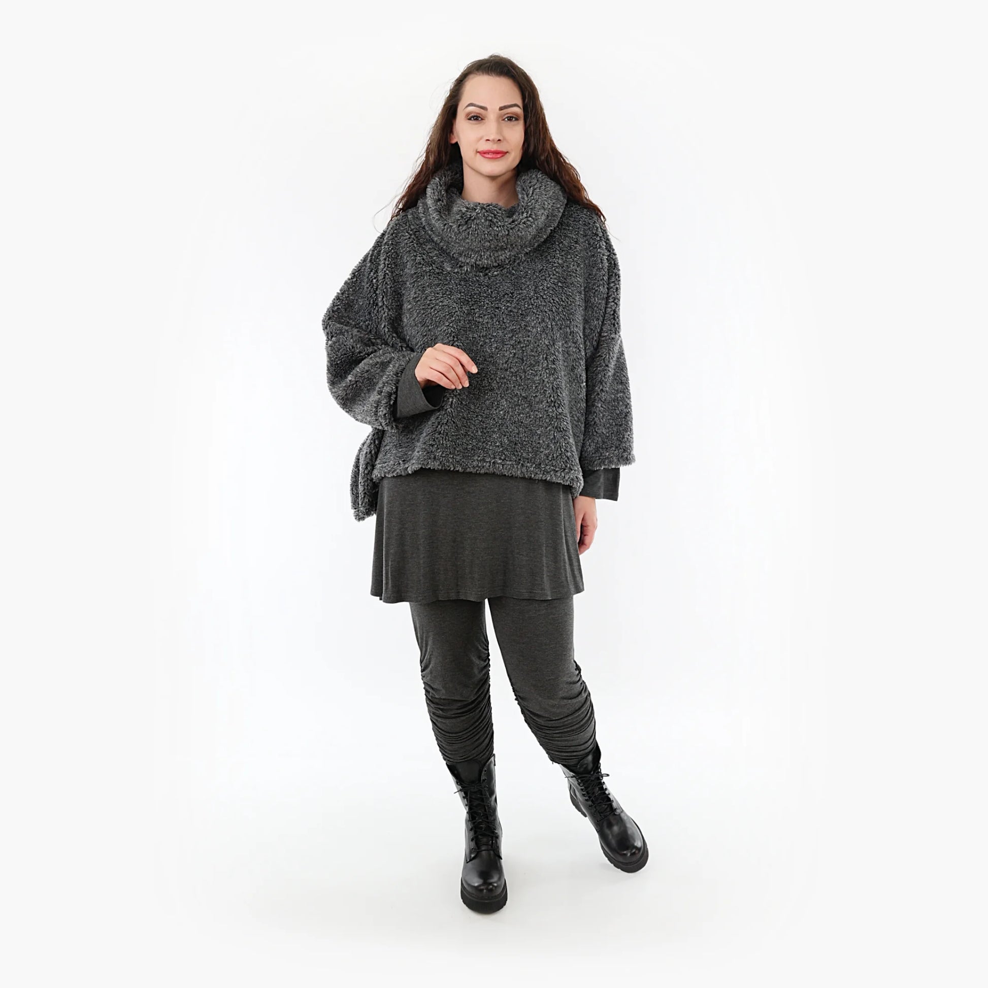  Bigshirt von AKH Fashion aus Materialmix in kastiger Form, 1360.03019, Dunkelgrau, Schick