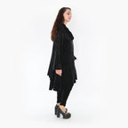  AKH Fashion Jacke in gerundeter Form, aus Polyester, 1368.05459, Schwarz, Schick, Modern