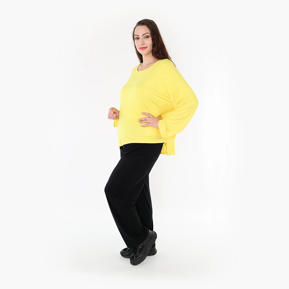  Kastiges Shirt im Lagenlook aus glattem Viskose-Jersey, ideal für Plus Size und jeden Anlass