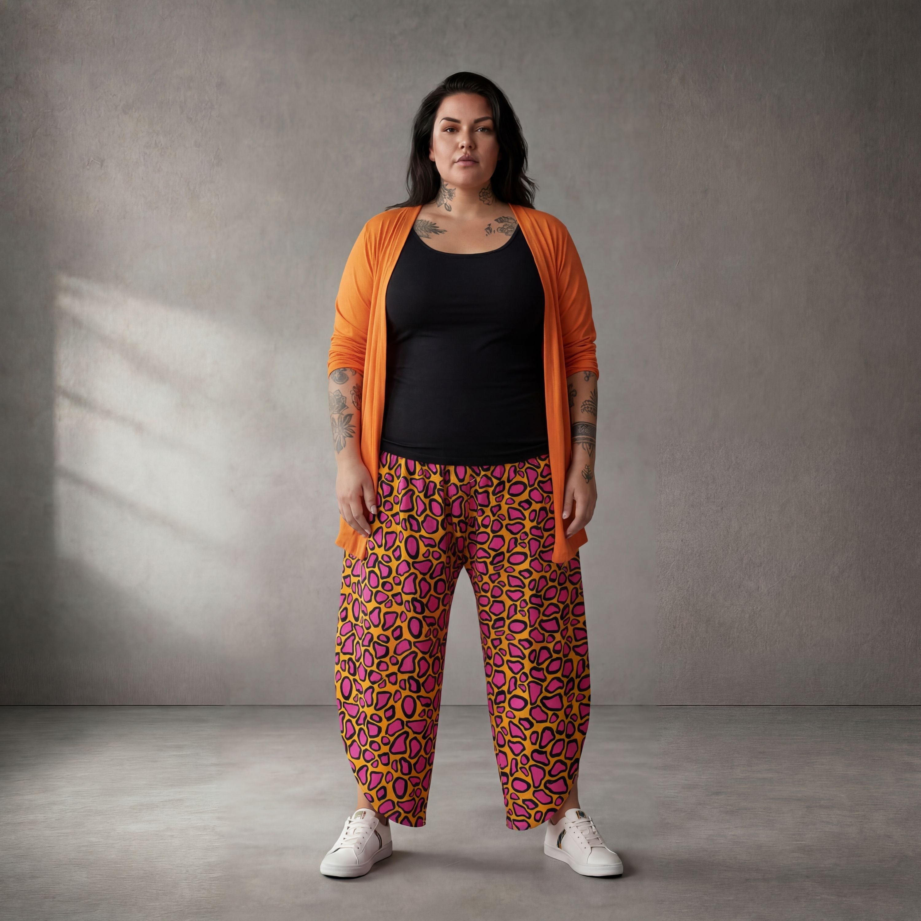 Fliessende Ballonhose in OrangePinkSchwarz aus Viskose leger ausgefallen Lagenlook luftig