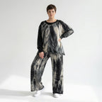 Tie-Dye Oversize Zweiteiler aus French Terry von B-One – Komfort trifft Avantgarde | Modeare