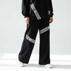 Zweiteiler im Oversize-Design aus French Terry mit Printdetails in Schwarz-Weiß von B-One – jetzt bei Modeare entdecken