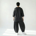 Oversize Ballonhose Lederimitat Soft Wash Look Damen Übergang Caraclan exklusiv bei Modeare Avantgarde Lagenlook