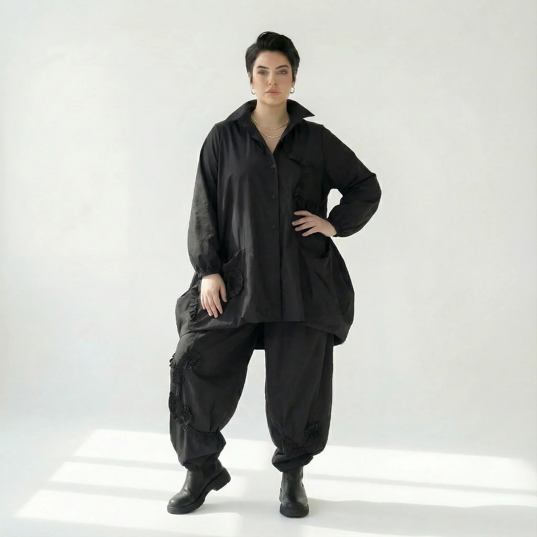 Schwarze Oversize Hose Damen Avantgarde Lagenlook Polyester Frühjahr Sommer Caraclan Modeare