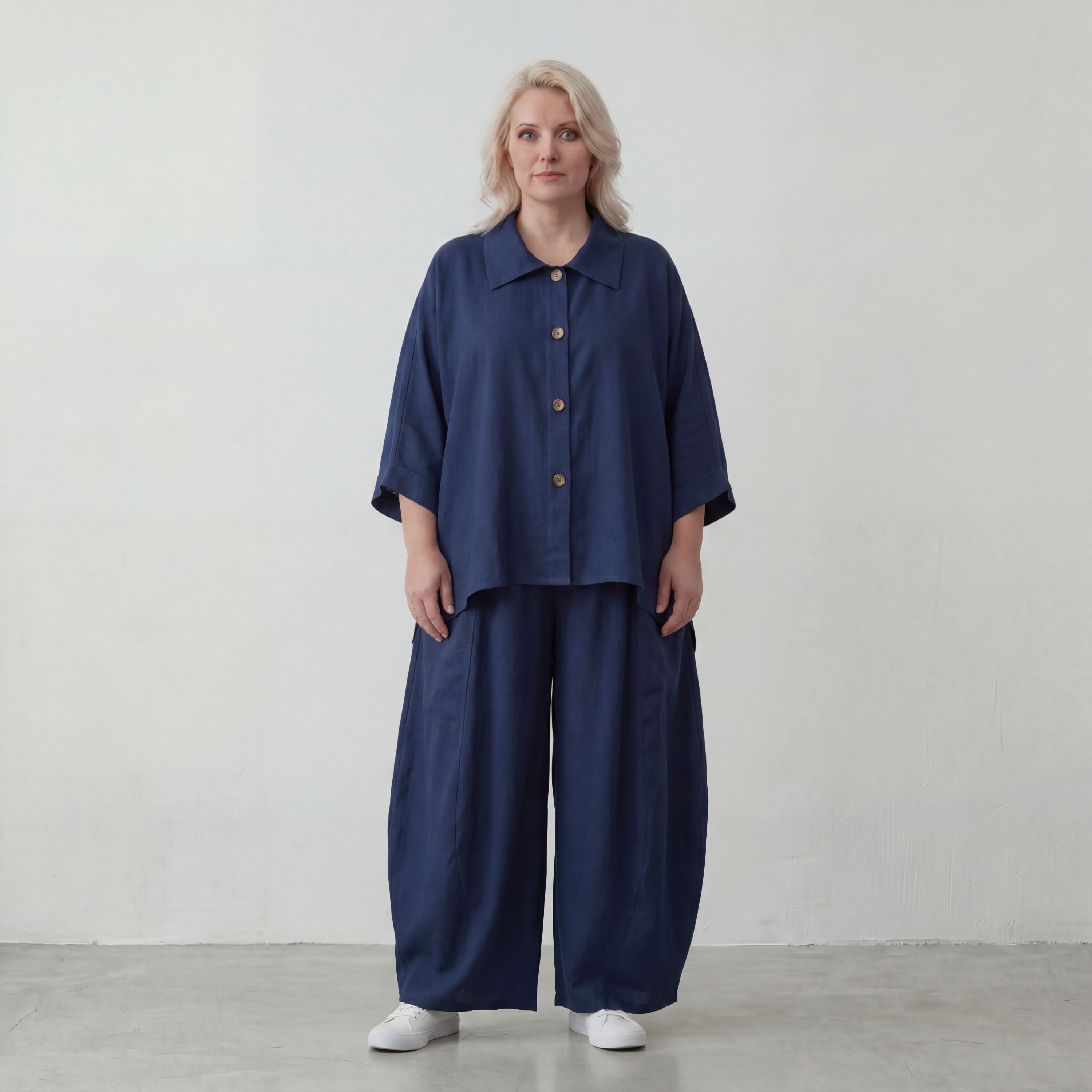 Marine Ballonhose im Lagenlook mit weitem Bein luftig leger und zeitlos chic Oversize