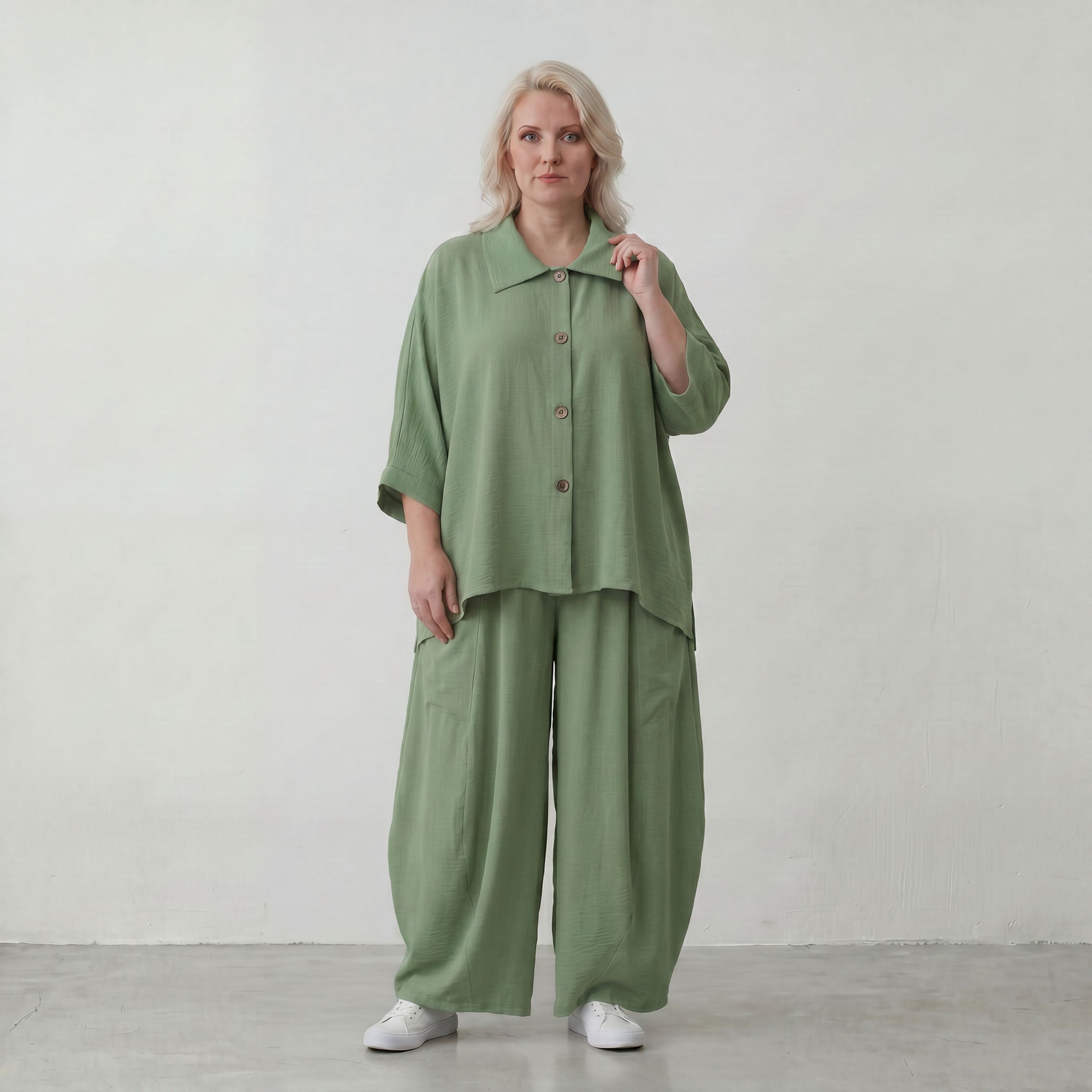 Khaki Lagenlook Bluse Leinenoptik Oversize relaxed luftig zeitlos modern chic Sommerstil