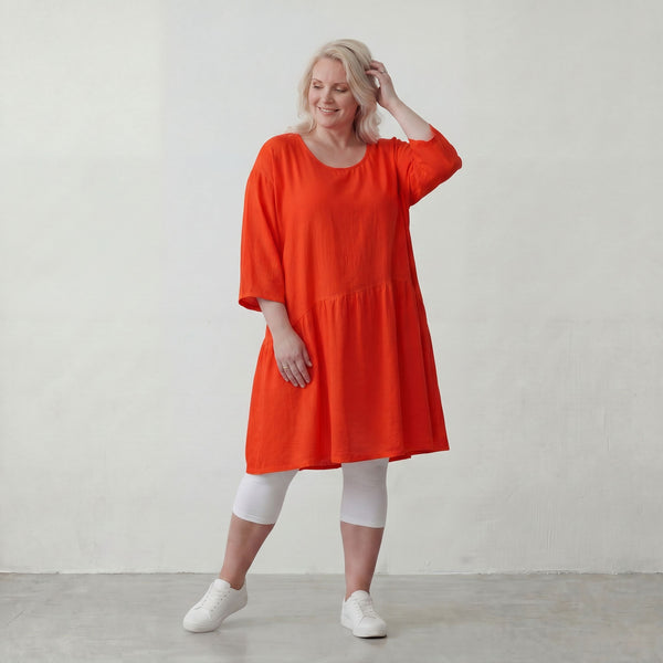 Zeitloses Oversize Lagenlook Kleid in Hellrot mit Leinenoptik leger und luftig locker