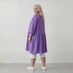 Flieder Lagenlook Kleid in legerem Oversize Stil zeitlos ausgefallen luftig weich fallend