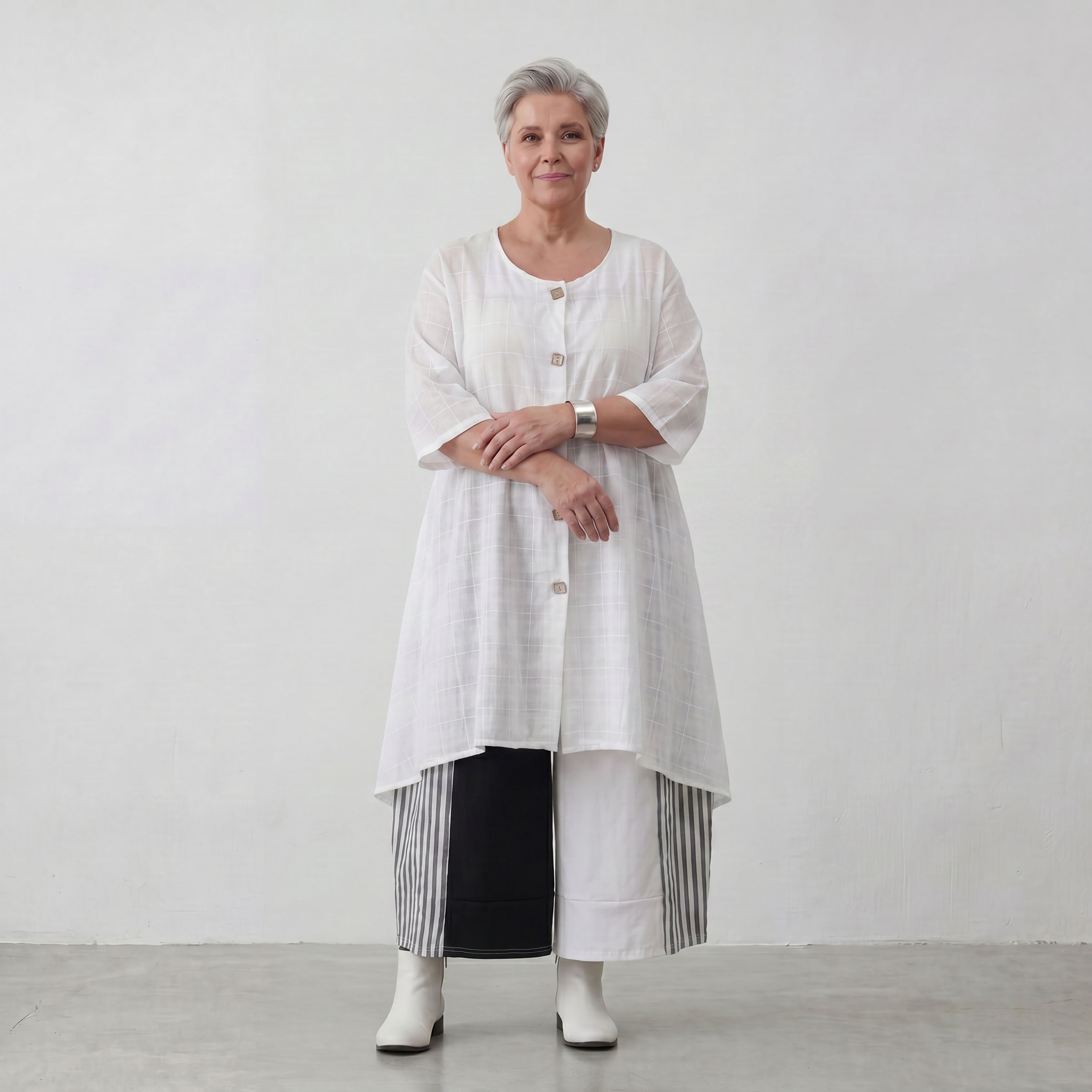 Zeitlose Weiß Baumwolljacke im Lagenlook Oversize A Linie leger modern edel Stil Design