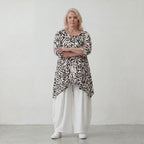 Zeitloses Viskoseshirt in Weiß/Schwarz leger Oversize A-Linie Lagenlook leicht fliessend