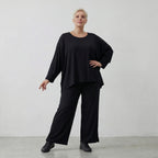 Kastiges Oversize Shirt aus fein elastischem Jersey im legeren Lagenlook mit Overlock Musterung, Schwarz