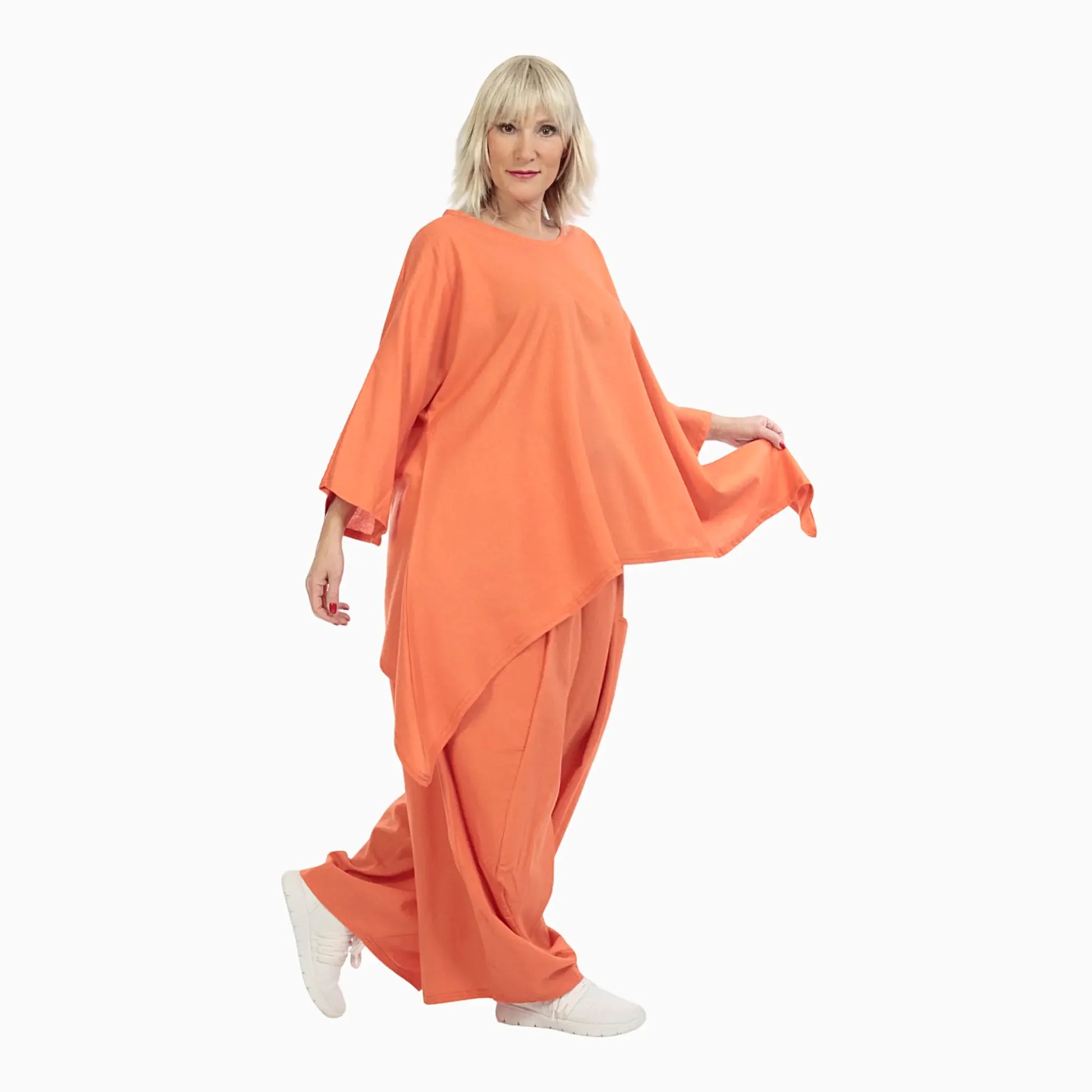  A-Form Shirt in lebhaftem Orange für Lagenlooks, aus leichter Viskose, Oversize Schnitt für Plus Size