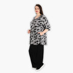  AKH Fashion Shirt in Glocken-Form, aus Viskose, 1287.01892, Schwarz-Weiß, Blumen, Schick