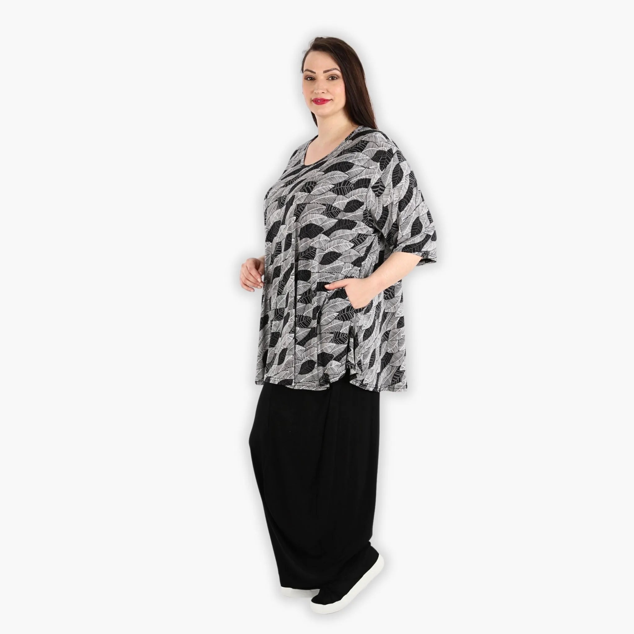  AKH Fashion Shirt in Glocken-Form, aus Viskose, 1287.01892, Schwarz-Weiß, Blumen, Schick
